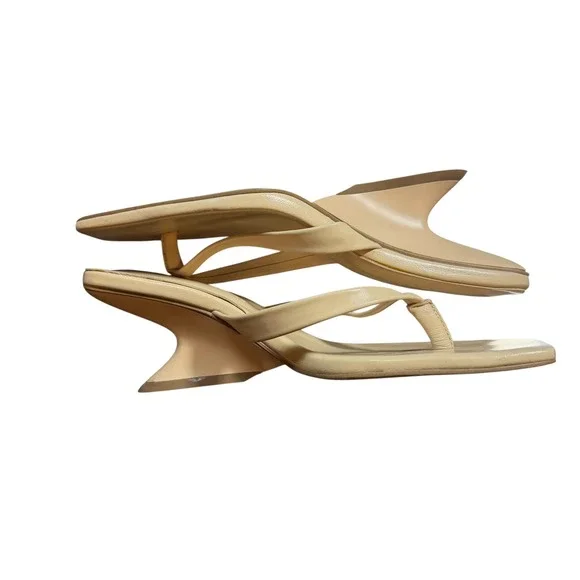 Revolve Song of Style Mia Wedge Thong Sandals Size 7.5 Beige Leather Structural - Picture 5 of 9